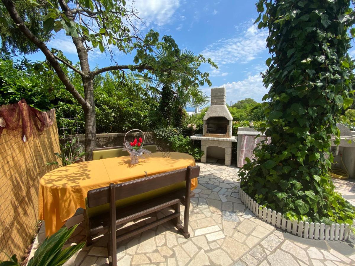 Guesthouse Villa Stanger ลอฟราน ภายนอก รูปภาพ