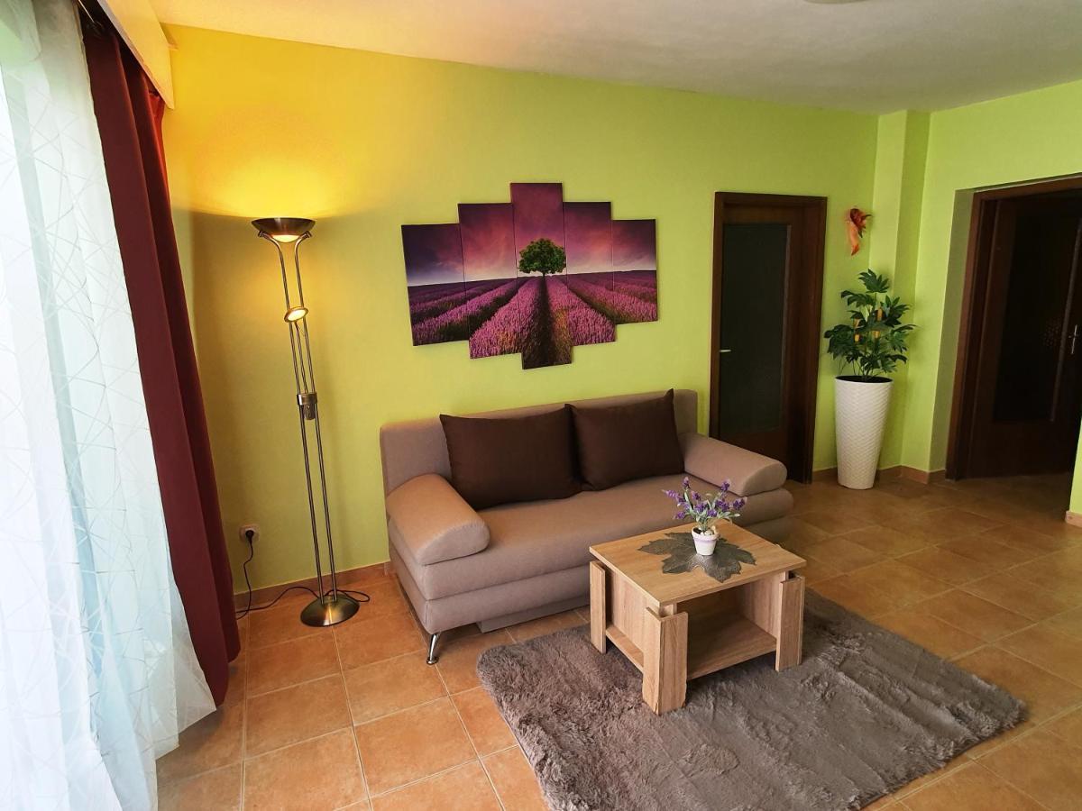 Guesthouse Villa Stanger ลอฟราน ภายนอก รูปภาพ