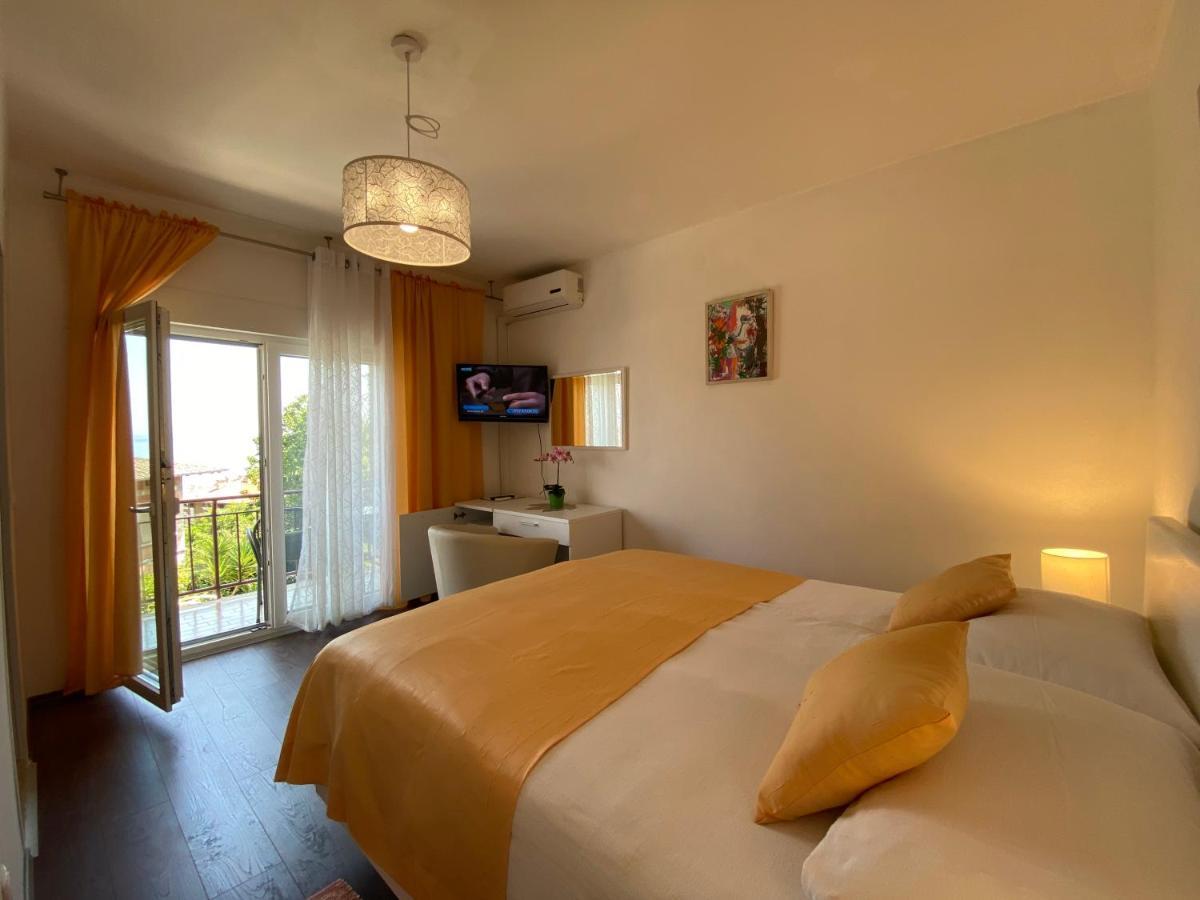 Guesthouse Villa Stanger ลอฟราน ภายนอก รูปภาพ