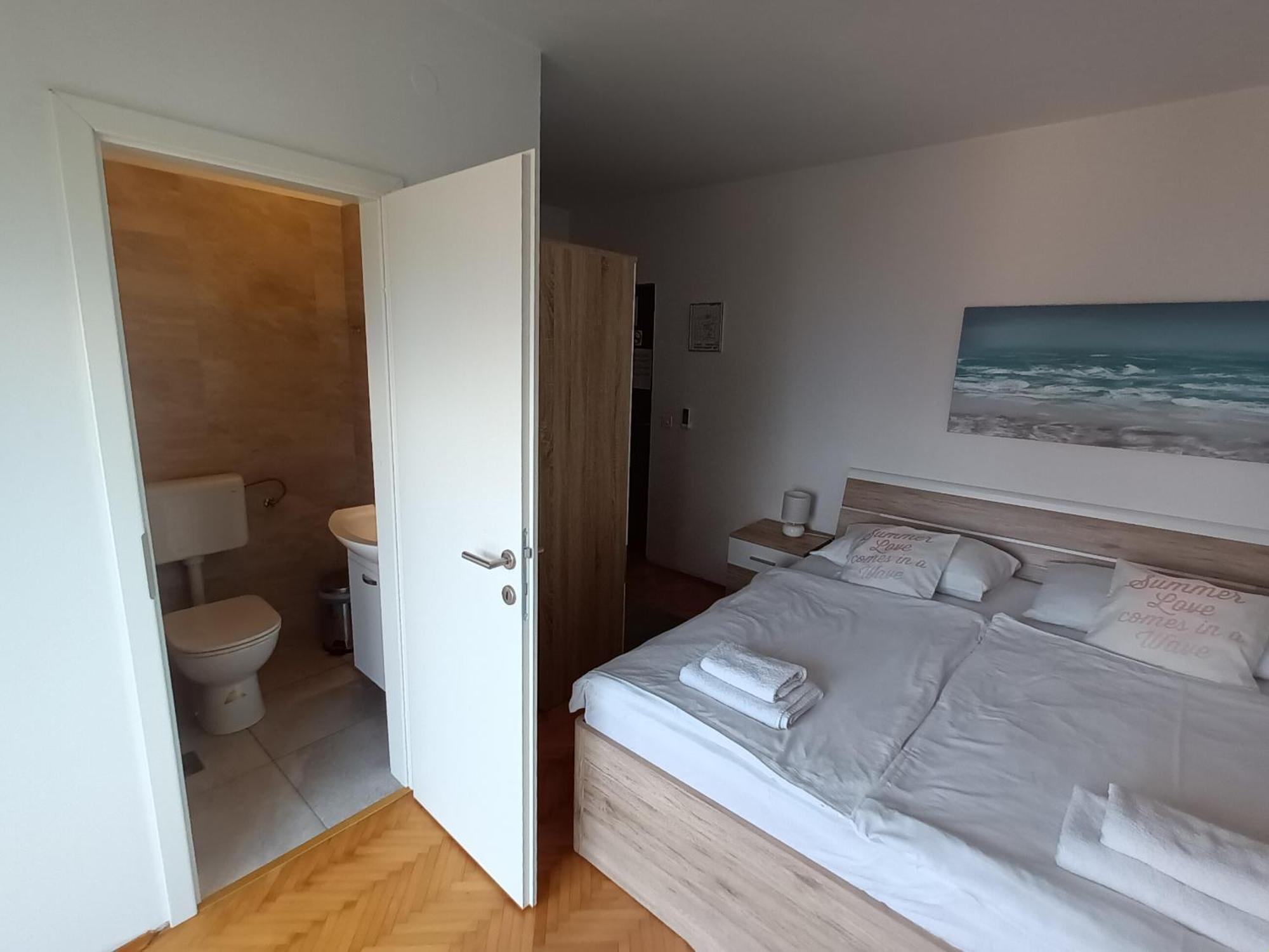 Guesthouse Villa Stanger ลอฟราน ภายนอก รูปภาพ