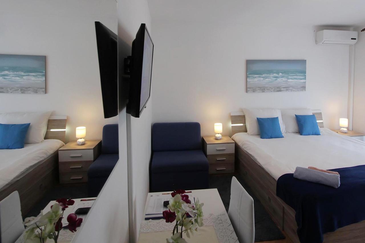 Guesthouse Villa Stanger ลอฟราน ภายนอก รูปภาพ