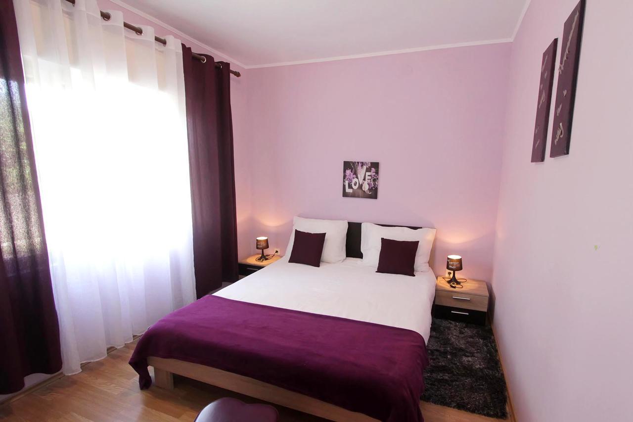 Guesthouse Villa Stanger ลอฟราน ภายนอก รูปภาพ
