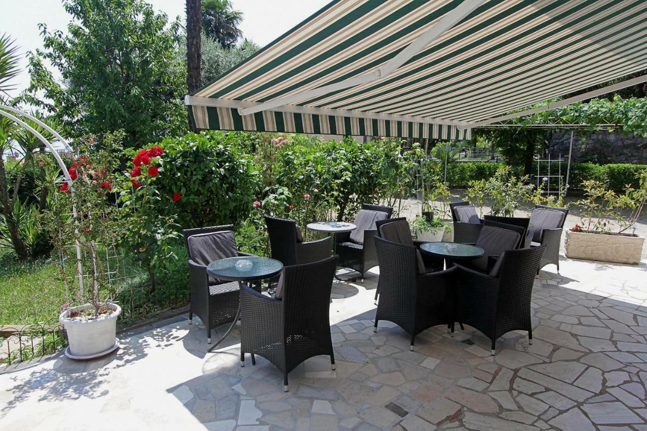 Guesthouse Villa Stanger ลอฟราน ภายนอก รูปภาพ
